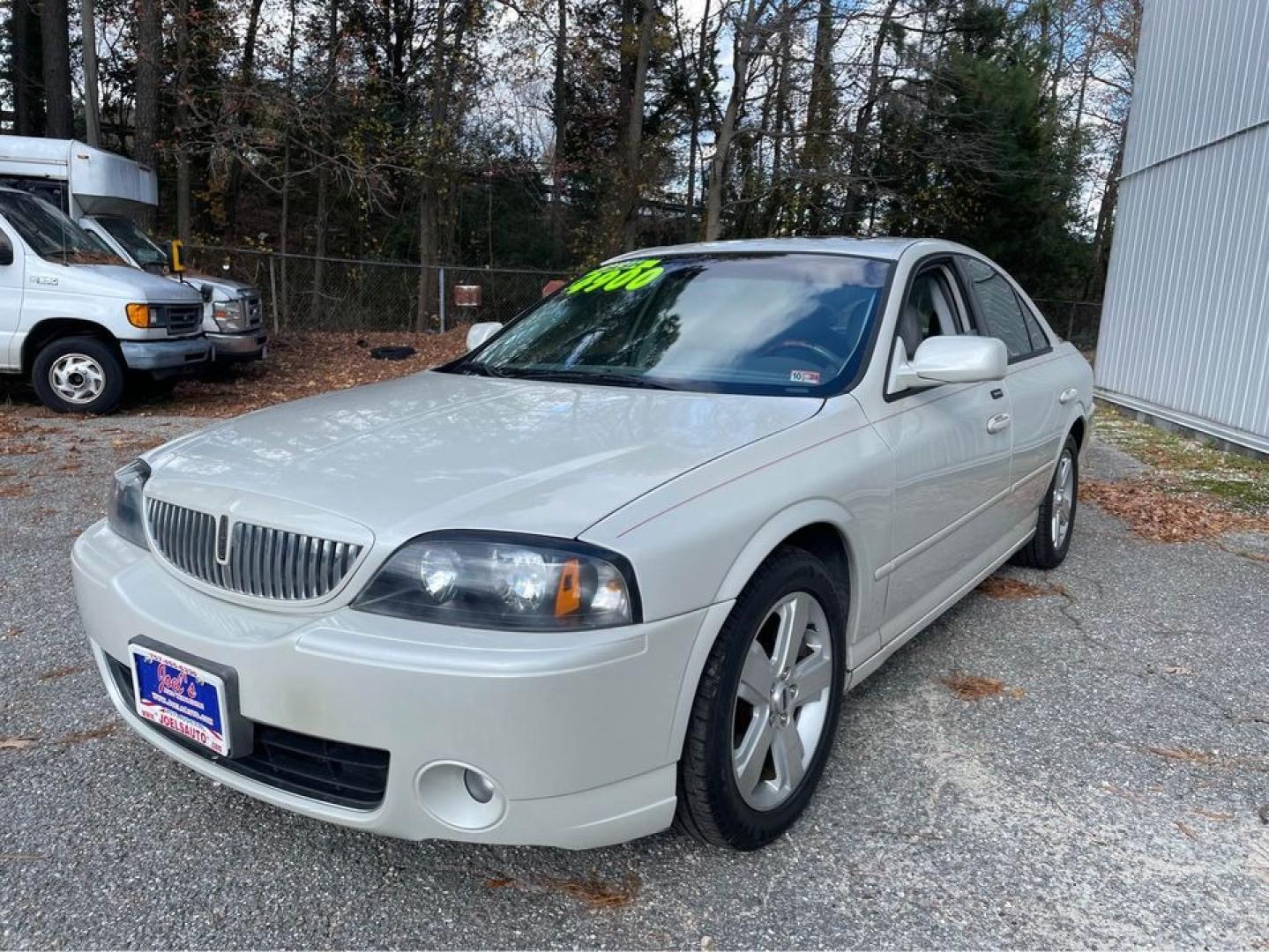 2006 white /gray Lincoln LS Ultimate (1LNFM87A06Y) with an 3.9 V8 engine, Automatic transmission, located at 5700 Curlew Drive, Norfolk, VA, 23502, (757) 455-6330, 36.841885, -76.209412 - Photo#0